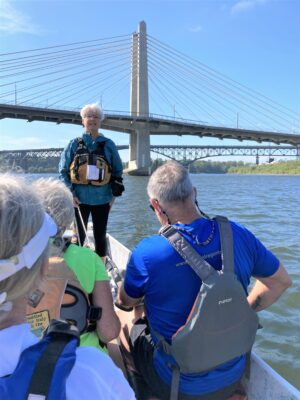 Cathy_Calling Dragon Boat