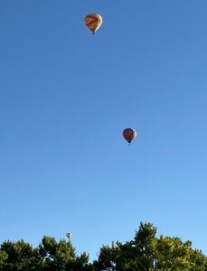 Balloonists practicing for annual Balloon Fiesta